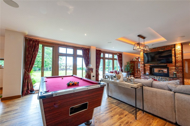 Dover Road, Westcliffe, Dover, Kent, CT15