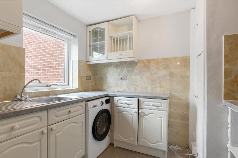Leigh Court, 30 High View Road, London, SE19