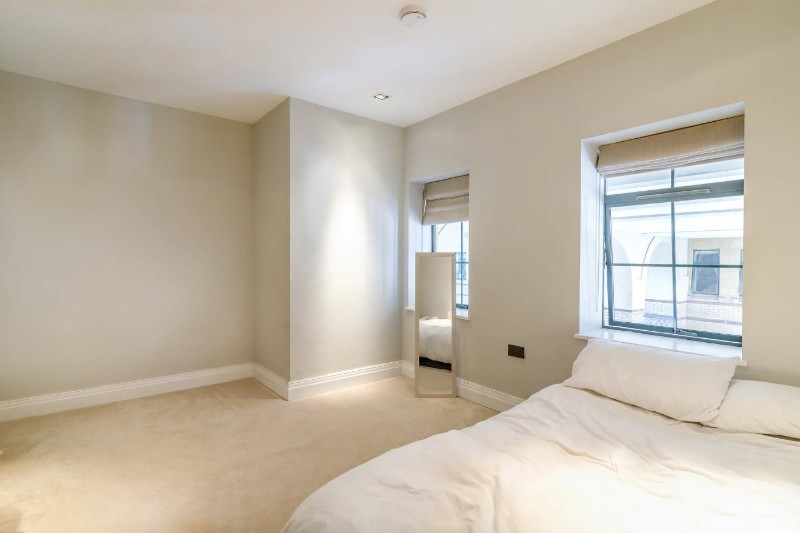 Beehive Yard, Bath, Somerset, BA1