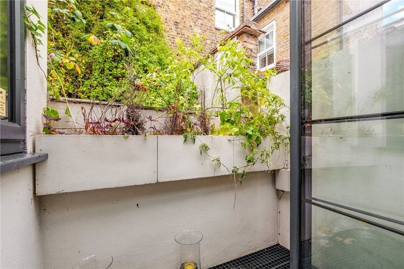 Richards Place, London, SW3
