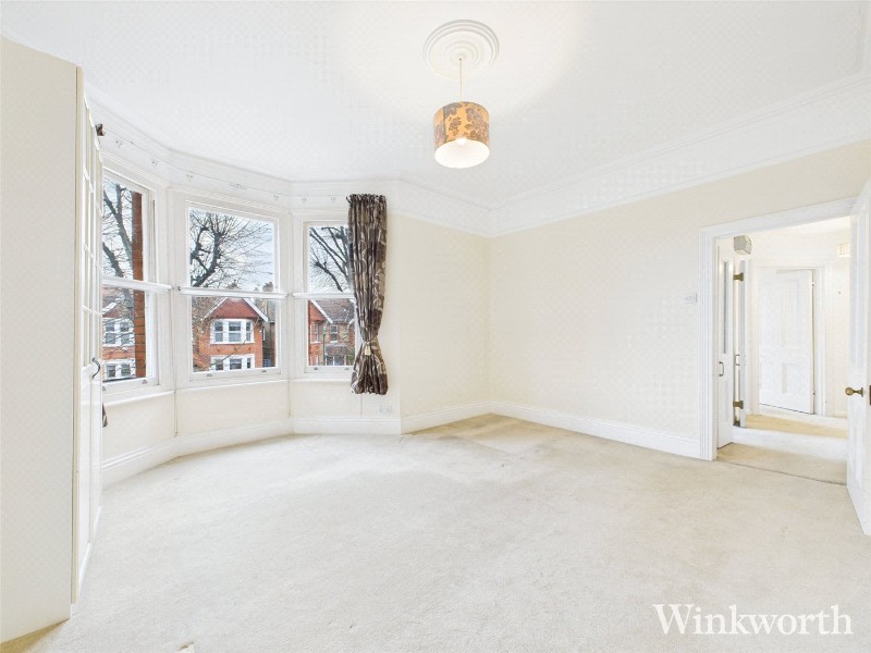 Tring Avenue, Ealing Common, London, W5