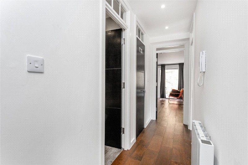 Princess Crescent, London, N4
