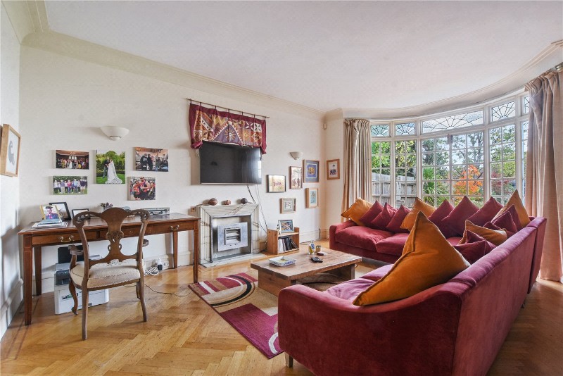 Dobree Avenue, London, NW10