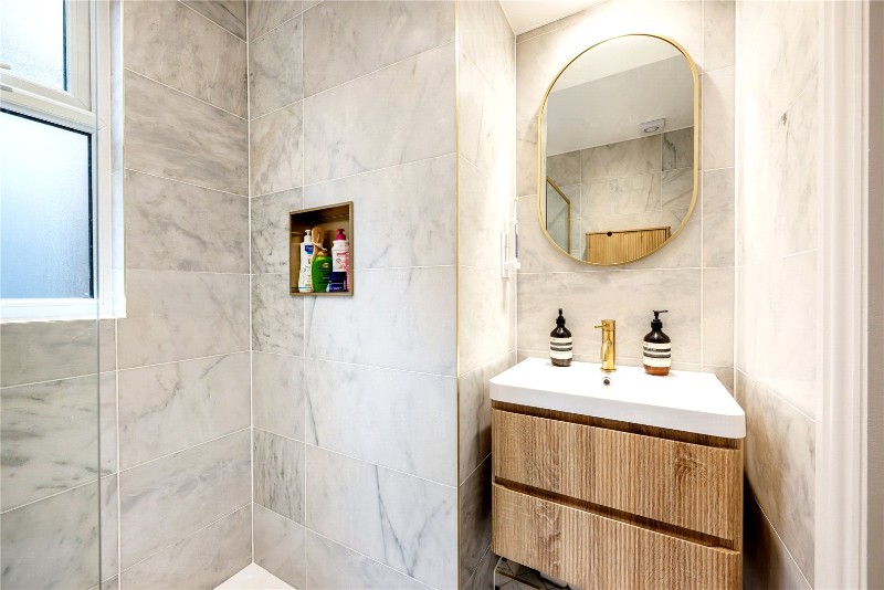 Eynham Road, London, W12