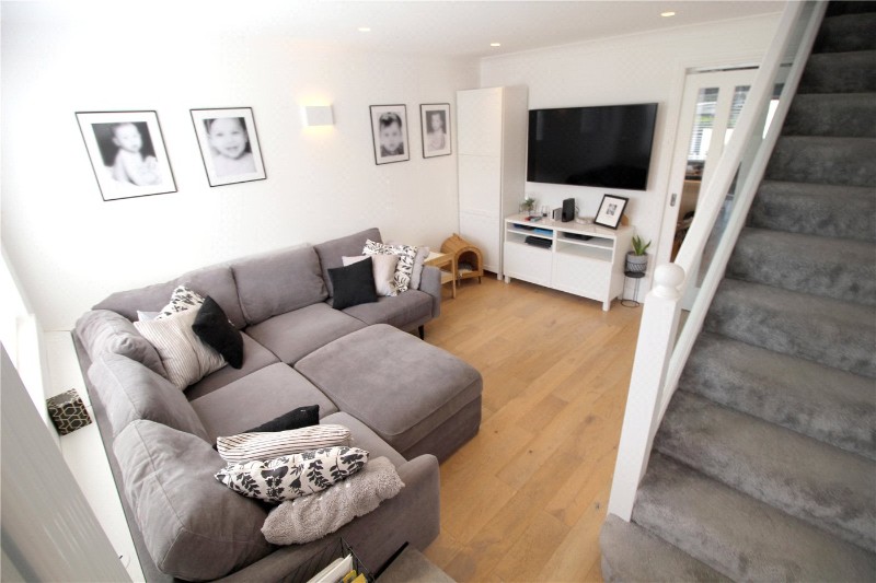 Shepperton Close, Borehamwood, WD6