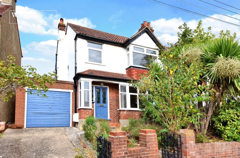 Moreton Road, Worcester Park, KT4