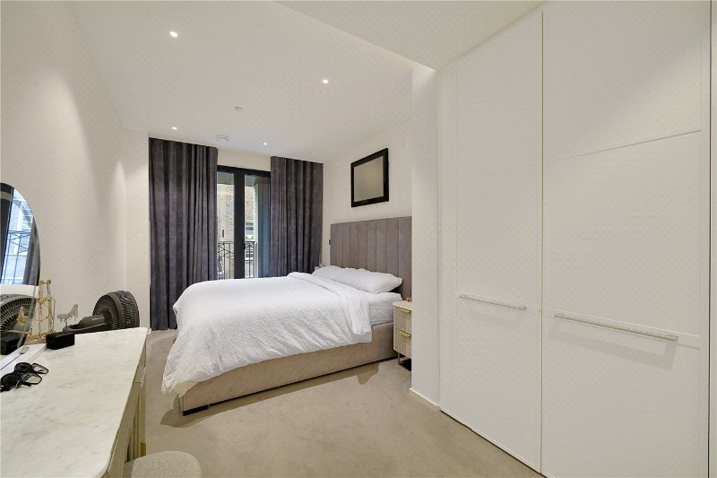 Farnfield Close, London, N8