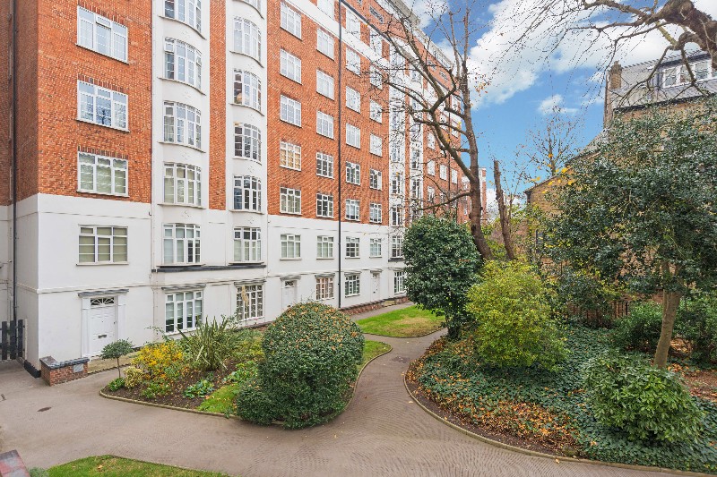 Grove End Gardens, Grove End Road, St John's Wood, London, NW8