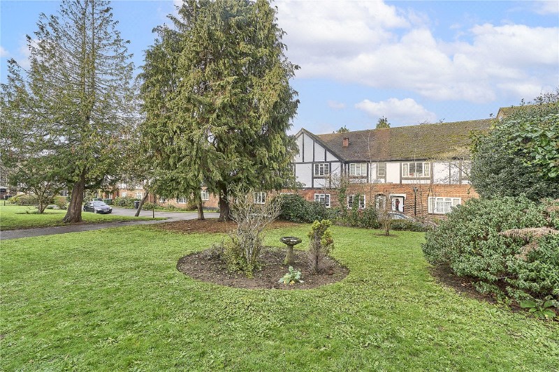 Arlington Lodge, Monument Hill, Weybridge, Surrey, KT13
