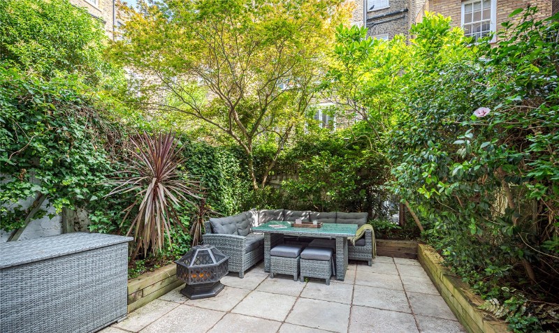 Alderney Street, London, SW1V