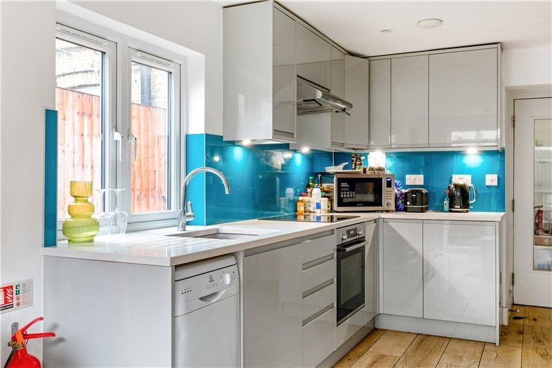 Henshaw Street, London, SE17