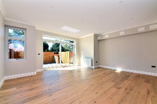 Holly Oak Close, Cheam, Sutton, SM2
