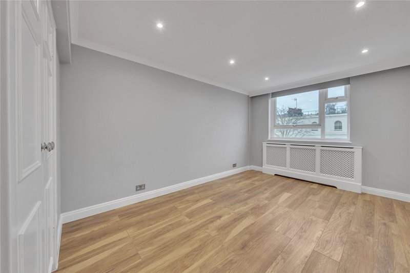 Melbourne Court, Randolph Avenue, Maida Vale, London, W9