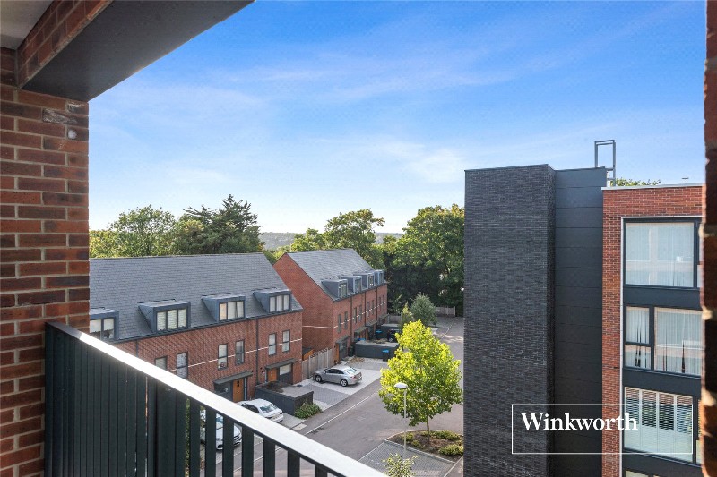 Ebony Crescent, Barnet, EN4
