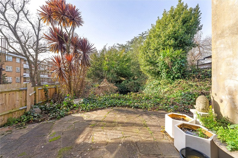 Dog Kennel Hill, East Dulwich, London, SE22