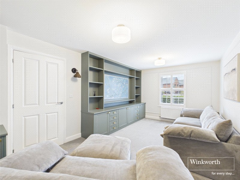 Wheat Street, Finchwood Park, Wokingham, Berkshire, RG40