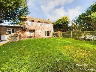 Theale Road, Burghfield, Reading, Berkshire, RG30