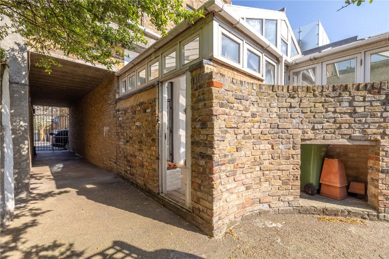 Moore Park Road, London, SW6