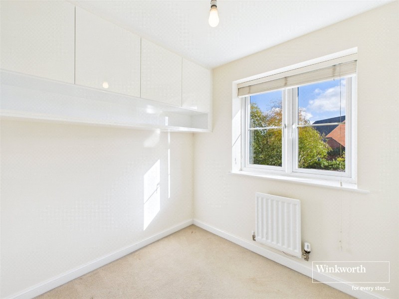 Roe Gardens, Three Mile Cross, Reading, RG7