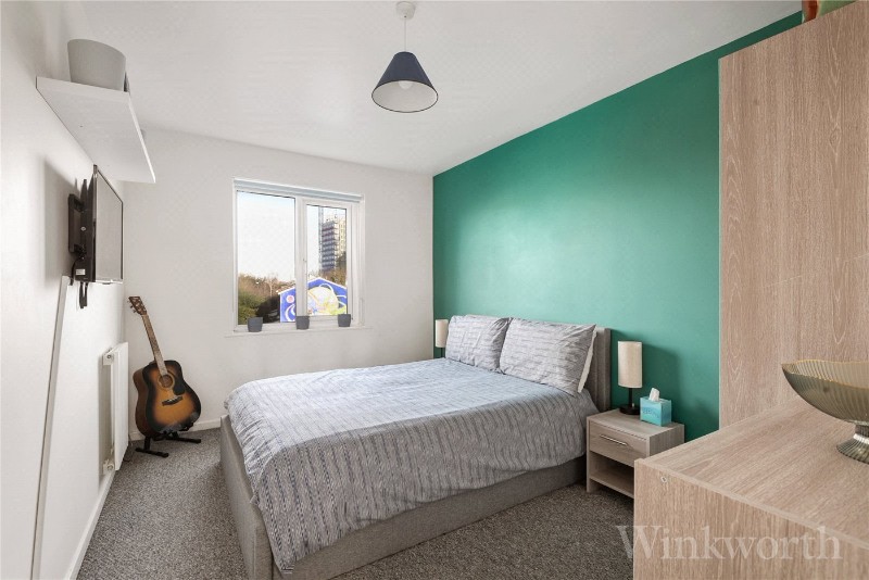Sterling Gardens, London, SE14