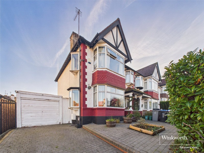 Park Chase, Wembley, Middlesex, HA9