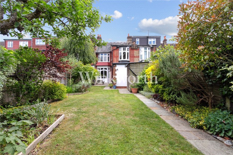 Oakfield Road, London, N14