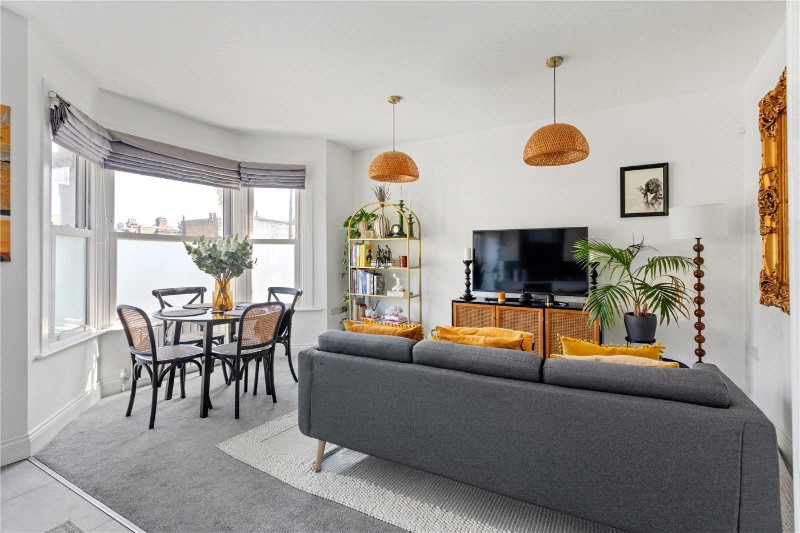 Holdernesse Road, London, SW17
