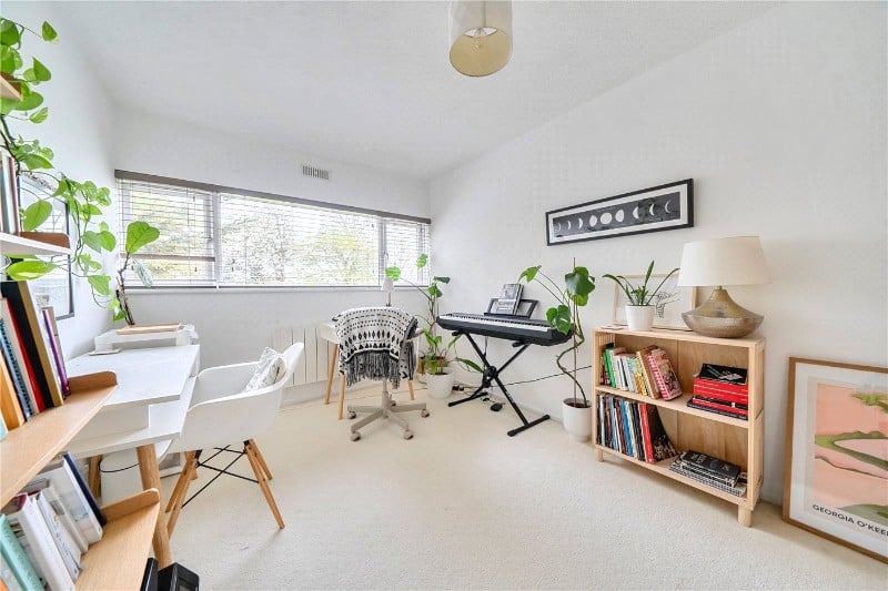 Burnt Ash Hill, Lee, London, SE12
