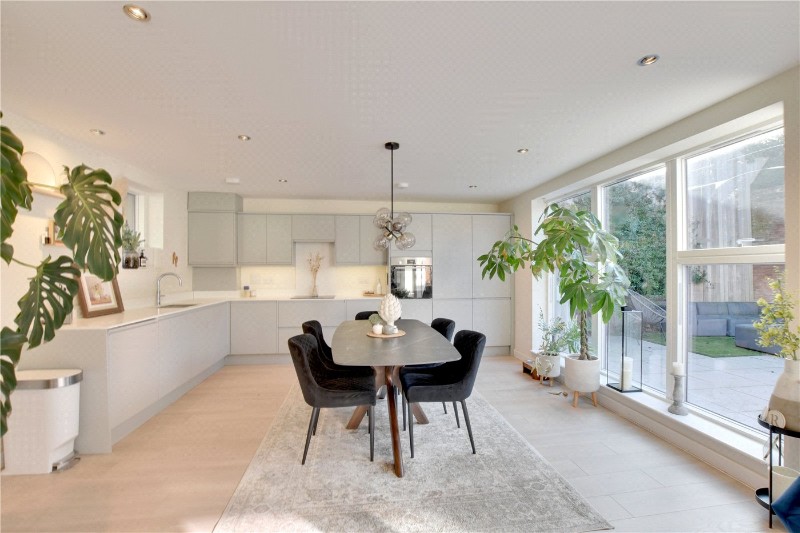 Herron Walk, Hither Green, London, SE13