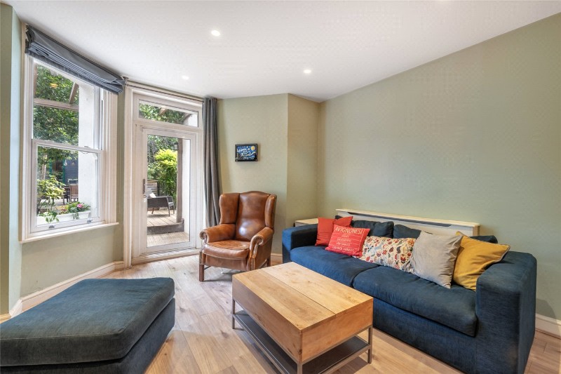 Elgin Avenue, London, W9