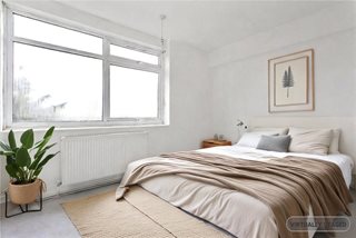 Palace Road, London, SW2