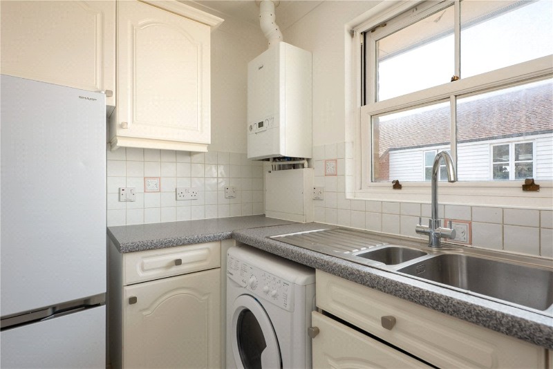Kirbys Lane, Canterbury, Kent, CT2
