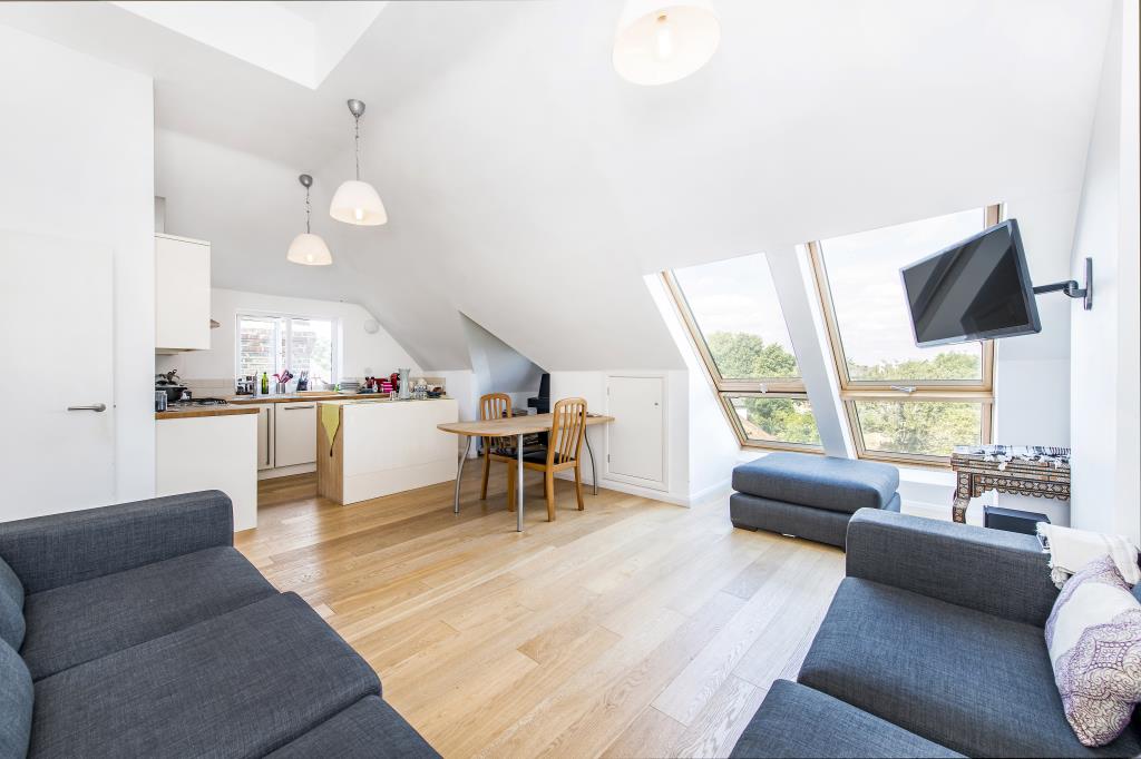 Kitchen/Reception