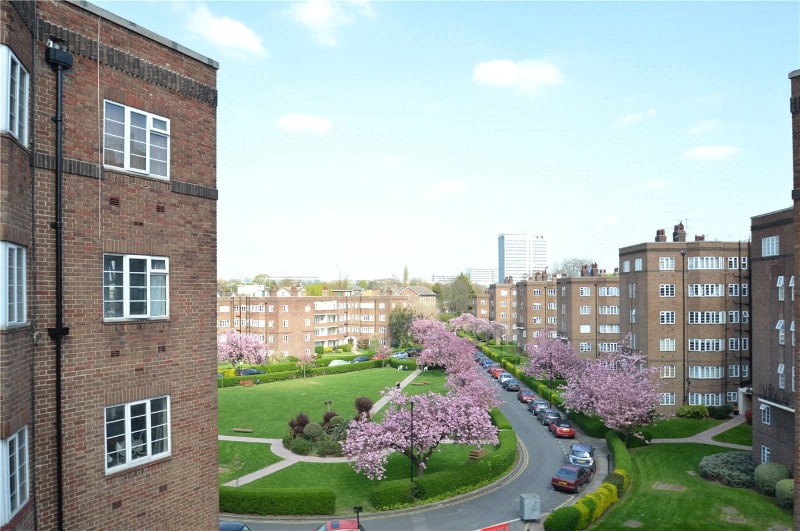 Chiswick Village, Chiswick, W4