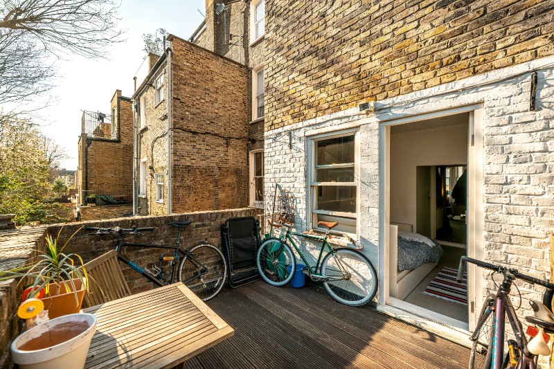Chesterton Road, London, W10