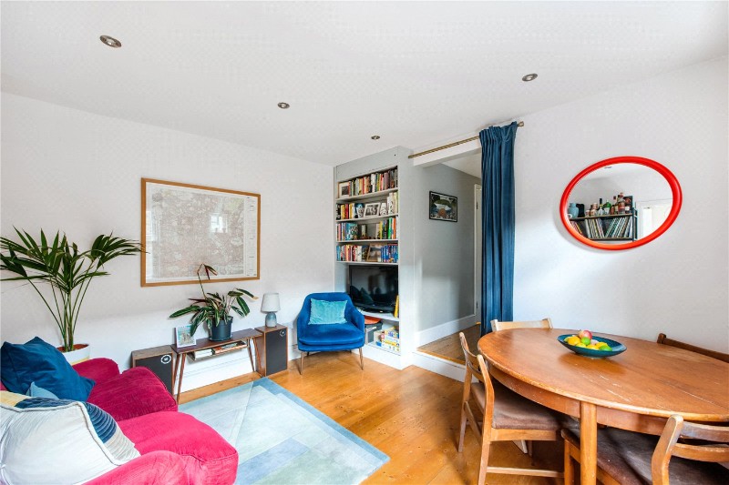 St. John&#39;s Road, London, N15