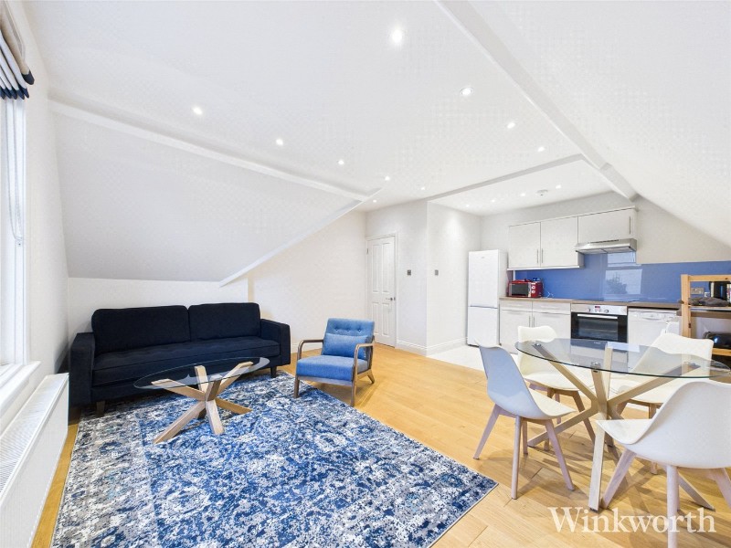 Woodville Gardens, London, W5