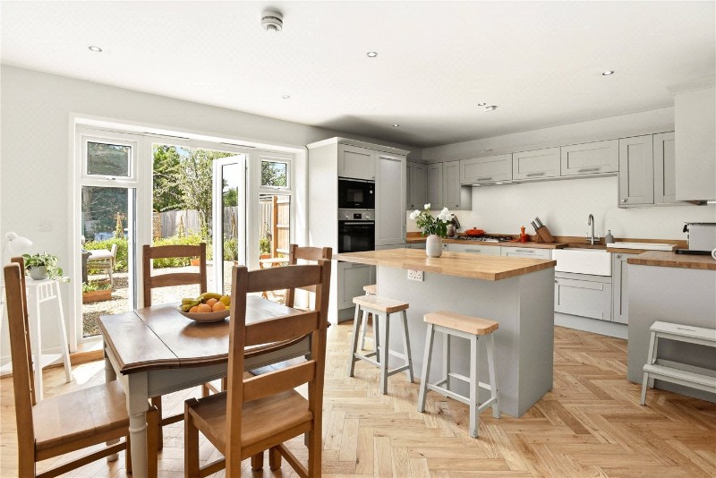 Hathaway Lane, Stratford-upon-Avon, Warwickshire, CV37