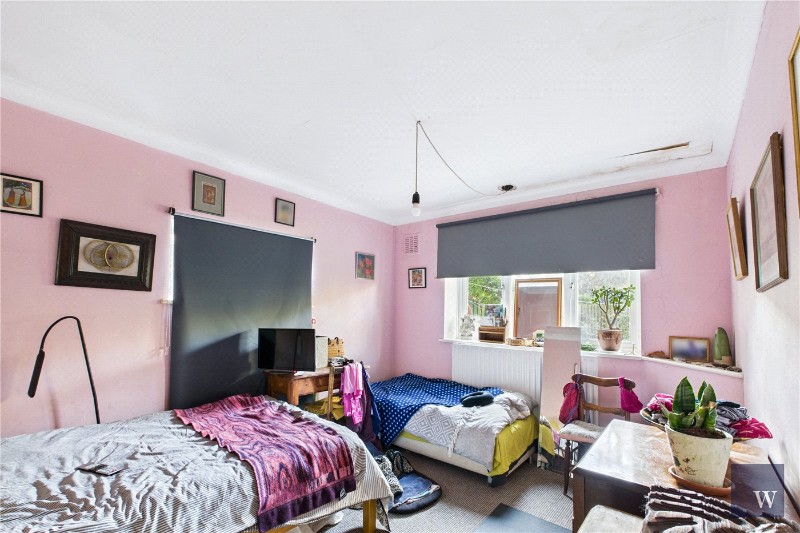 Poplar Walk, London, SE24