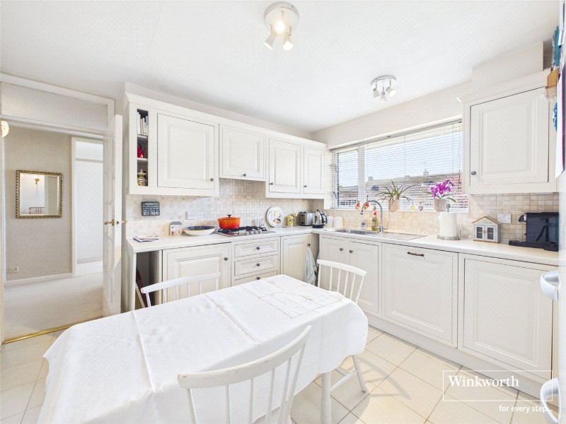 St. Peter's Court, Hendon, London, NW4