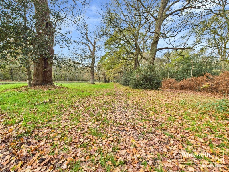 Hatch Lane, Chapel Row, Reading, Berkshire, RG7