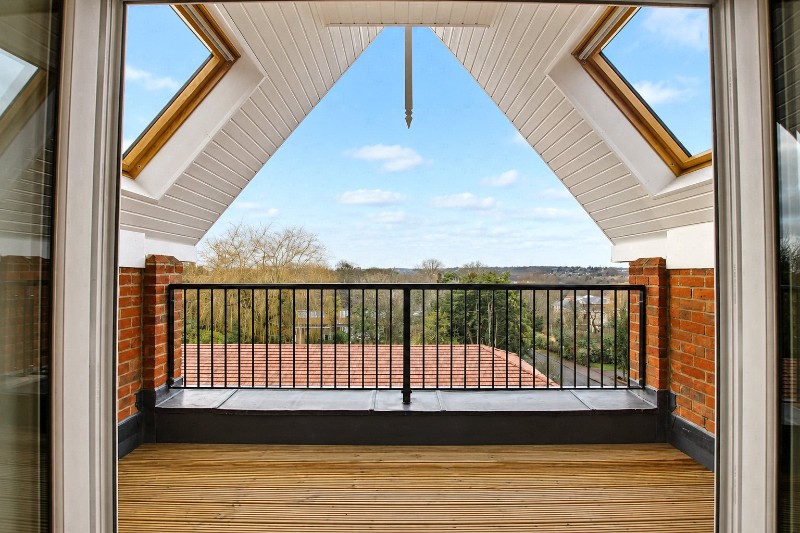 Coombehurst Close, Hadley Wood, EN4