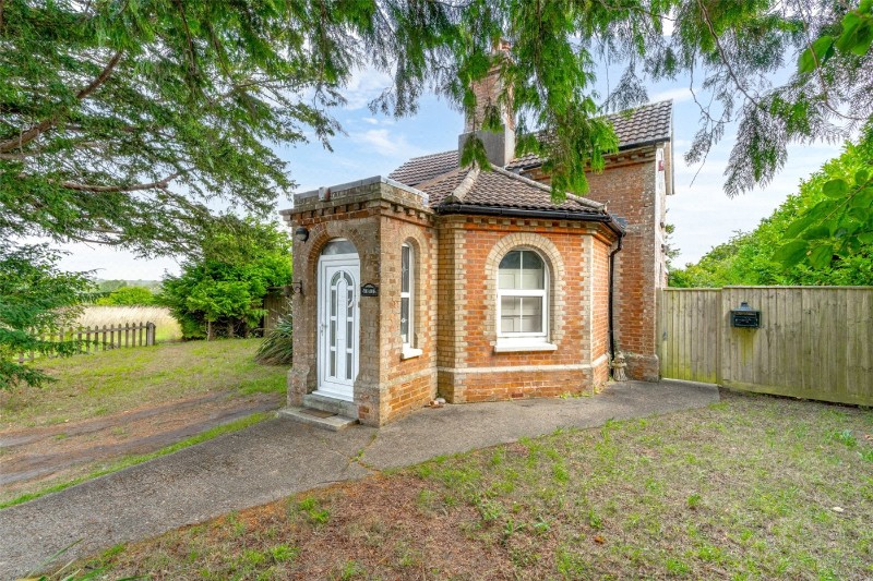Cranborne Road, Hinton Martell, Wimborne, Dorset, BH21