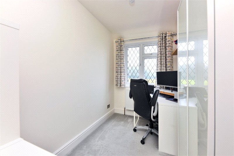Canons Lane, Burgh Heath, Tadworth, Surrey, KT20