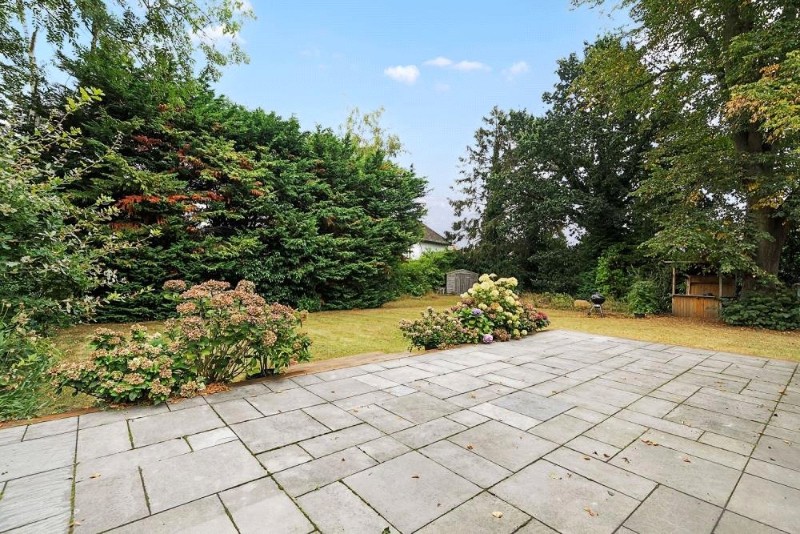 Wokingham Road, Earley, Reading, Berkshire, RG6
