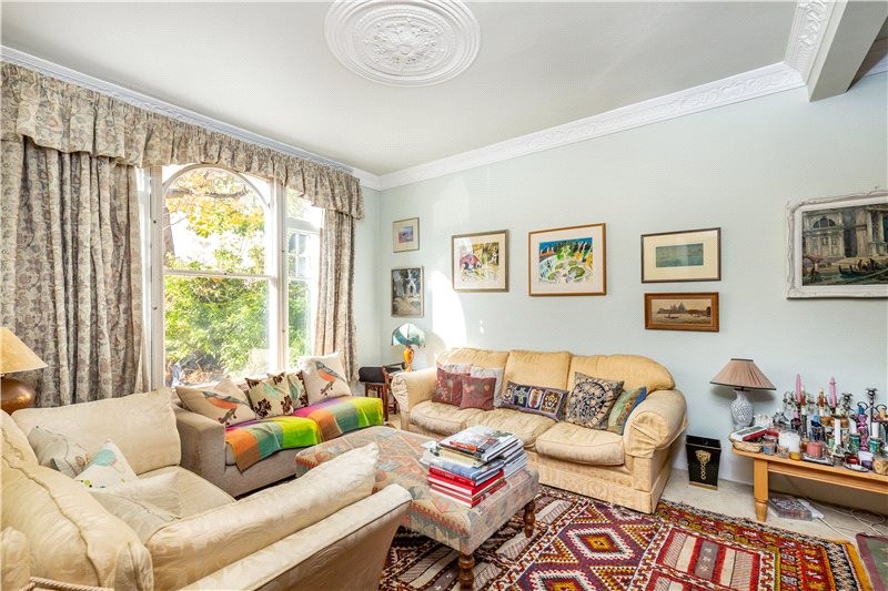 4 bedroom property for sale in Glebe Road, Barnes, London, SW13 (Ref BAR200072) £2,150,000