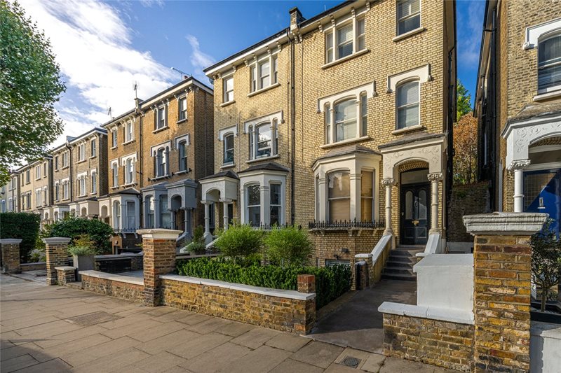Randolph Avenue, London, W9