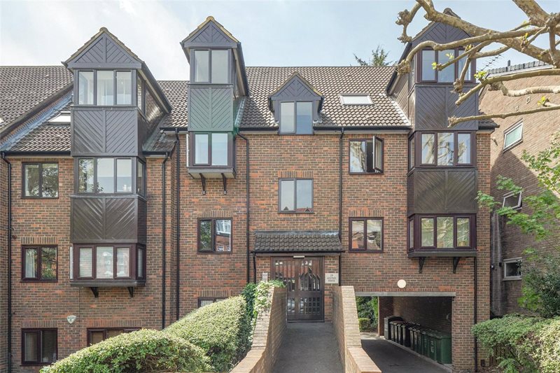 Mowbray Road, London, SE19