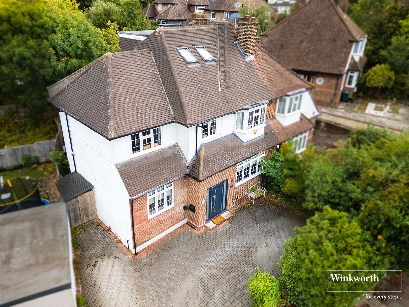 Newark Way, Hendon, NW4