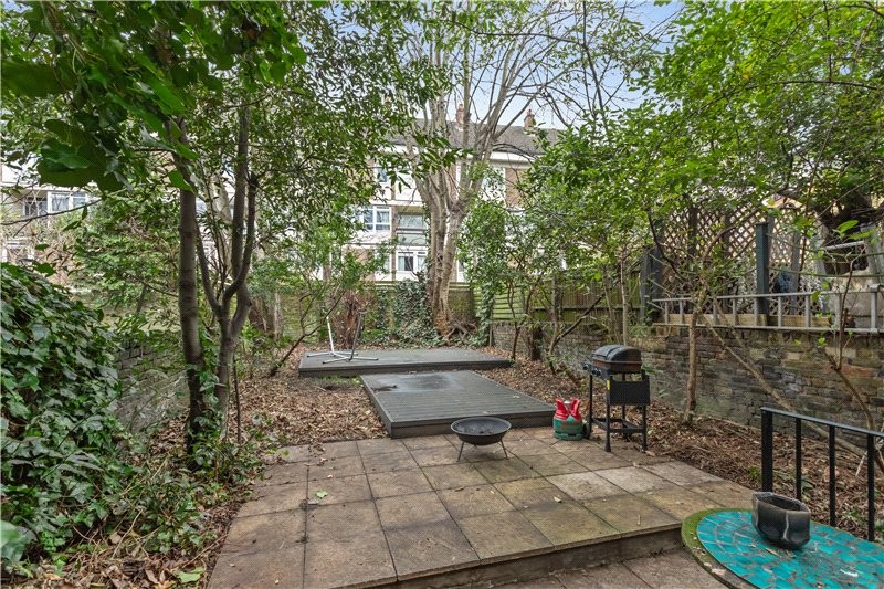 63 Gresham Road, SW9